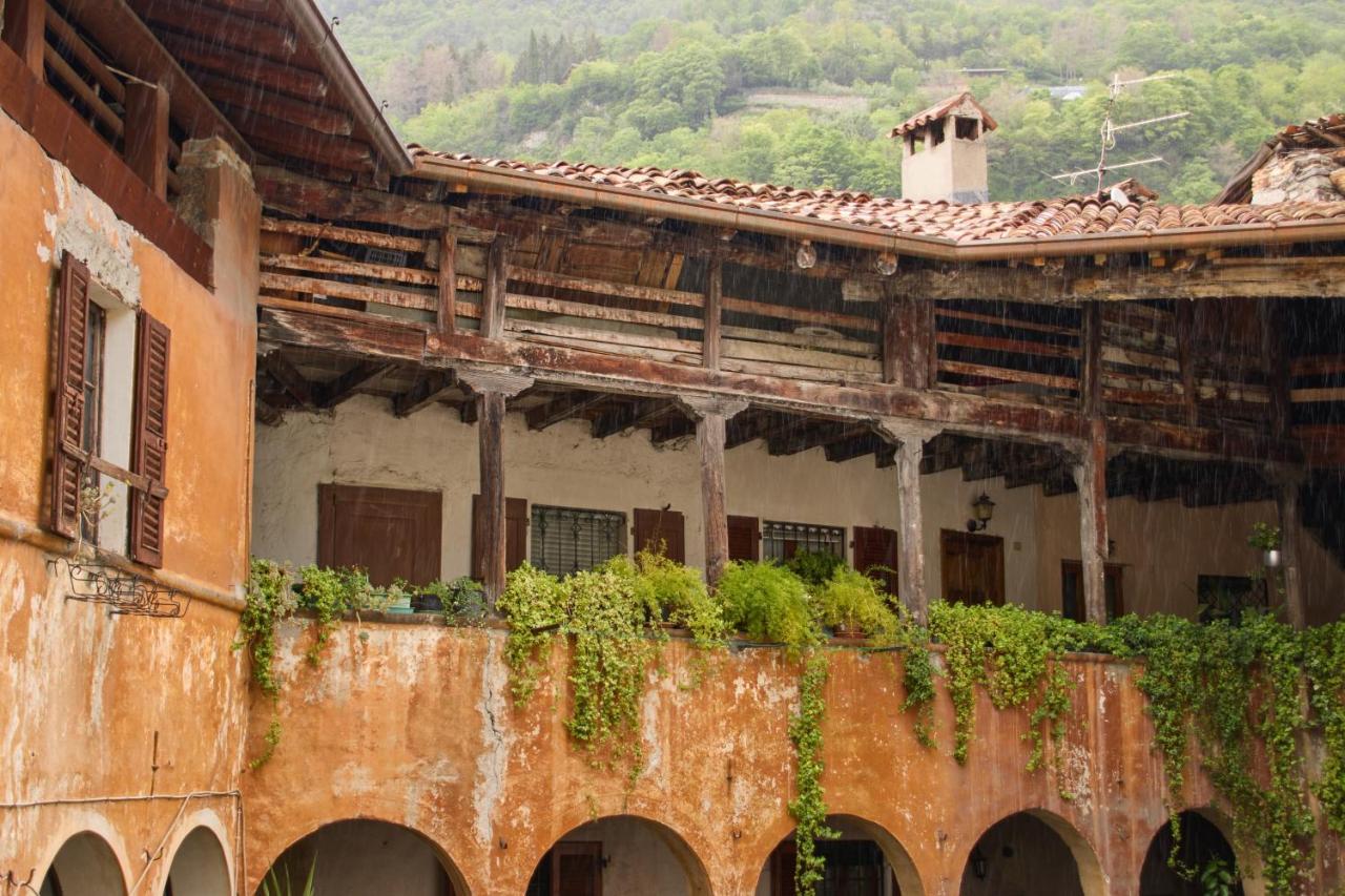 Charme Nel Borgo Di Bienno Di Design, Natura & Relax المظهر الخارجي الصورة